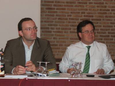 Kreisvorsitzender Jens Spahn MdB und Minister Armin Laschet.